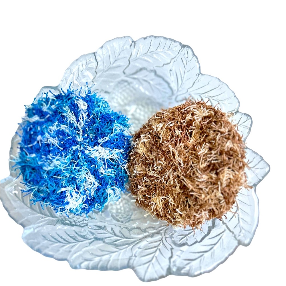 Hand Crafted Colorful Crochet Polyester Kitchen Dish Reusable Scrubbing Pads - Picture 5 of 8